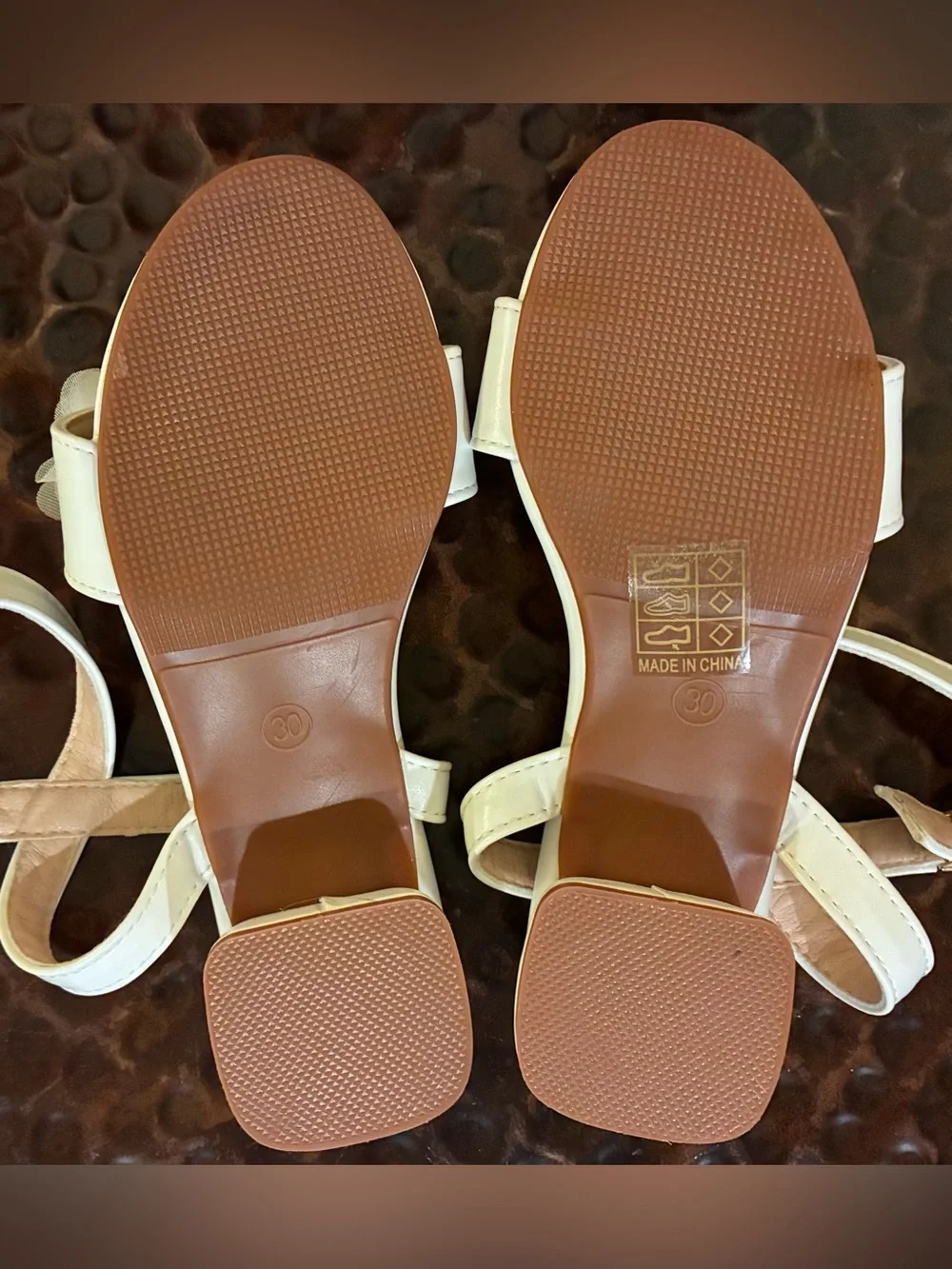 Girls Ivory Floral Ankle-Strap Sandals Size 12